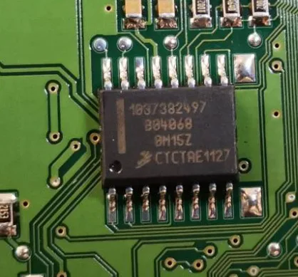 1037382497 b04068 1k39v  ic   10PCS