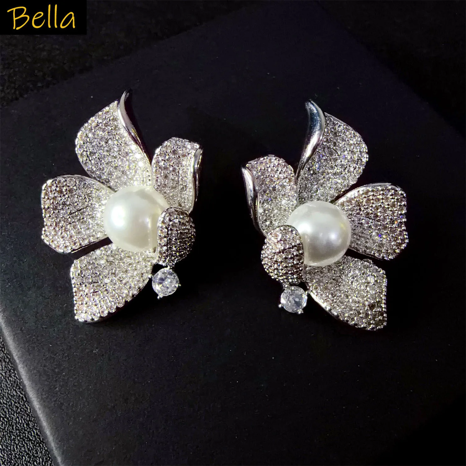 

white zircon stud earrings for women shiny silver color elegant sweet earrings flower floral petals female gift