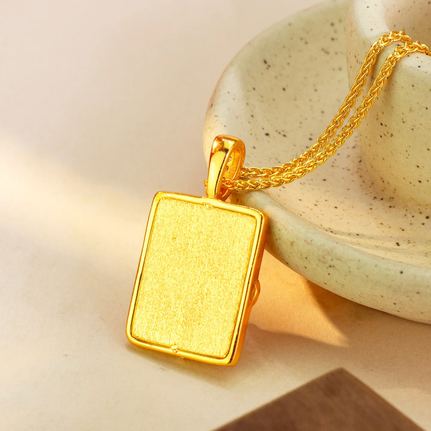 9999 gold point diamond heart iris flower square pendant, ancient style, fashionable and exquisite, brushed silver necklace