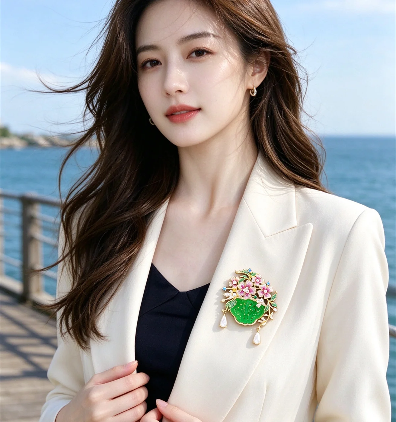 Chinese Style Green Jade Flower Brooch Vintage Color Zircon Bloom Pin Coat Qipao Decor Banquet Corsage Ready Stock Women Jewelry