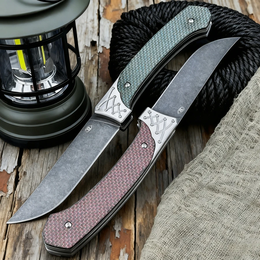 

Compact Folding Knife D2 Steel Blade Carbon Fiber Handle High Hardness and Sharpness Suitable for Camping and Portable Use