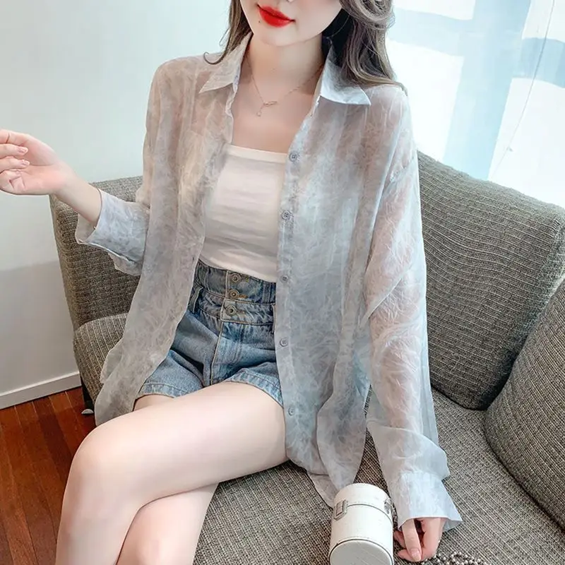 Design Sense Ink Retro Misto Protezione solare Camicia Cappotto Top in seta ghiacciata alla moda da donna