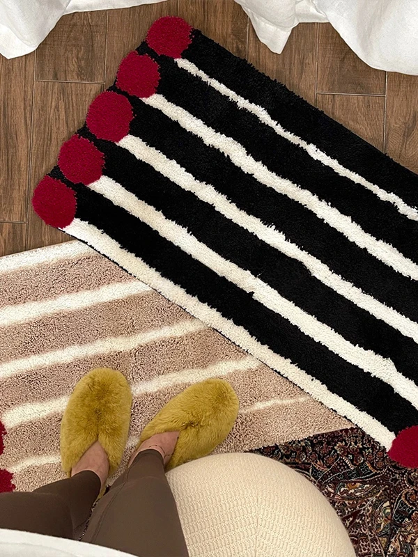 Vintage Style Flocking Carpet Cute Candy Bean Bedside Living Room Bedroom Floor Mat Bathroom Entrance Water Absorbent Non-Slip