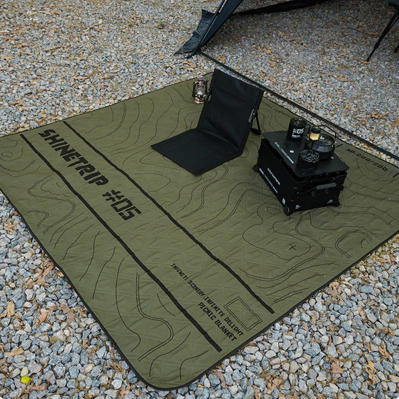 Thicken Outdoor Picnic Mat Moisture Proof Camping Tent Floor Blanket Comfortable Park Picnic Cloth Suitable for Four Seasons