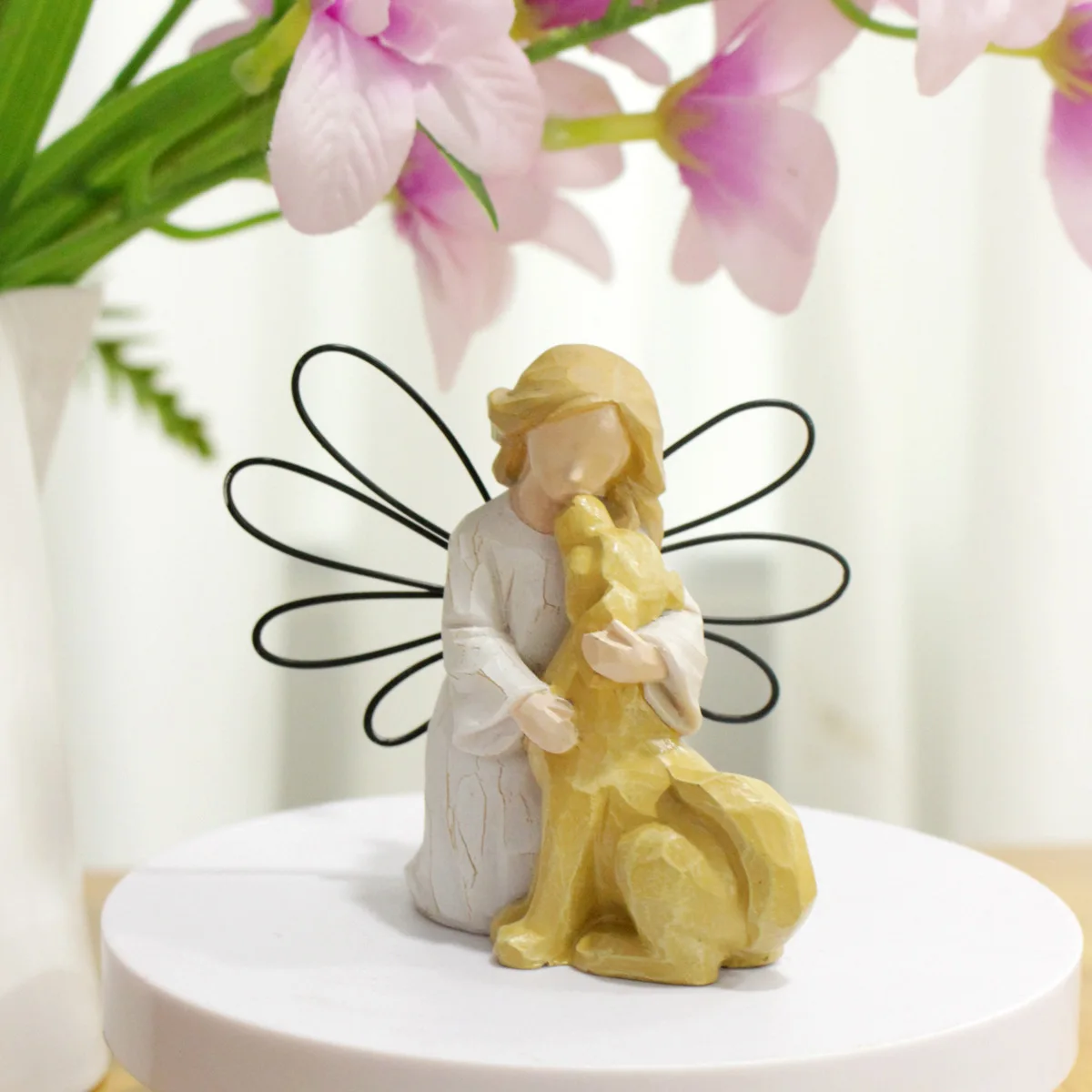 

‌Cute Girl with Dog Statue - Resin Desktop Decor for Home Office