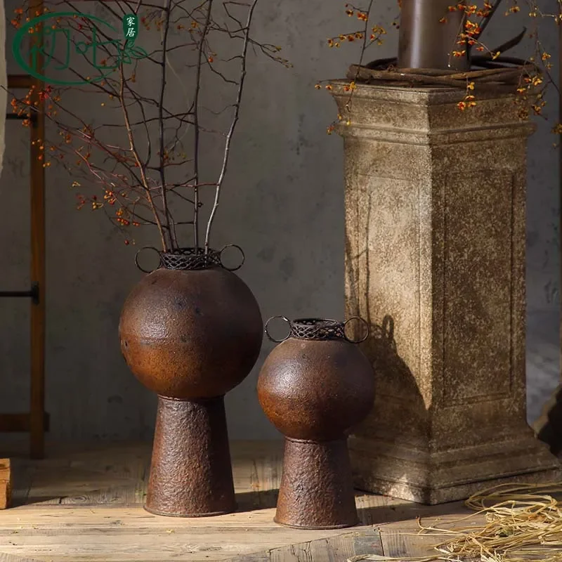 Wabi Sabi Rustic Iron Flower Vase Antique Wind Style Home Decor Dry Flower Arrangement Utensil Jewelry Display Prop for Shop