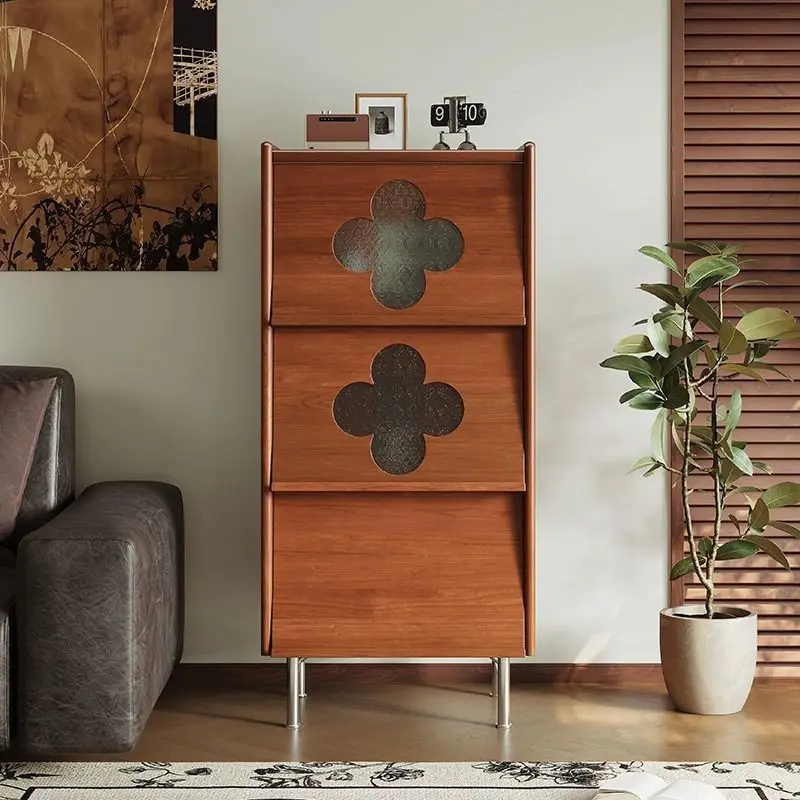 Medieval solid wood chest, retro four-leaf clover side cabinet, small apartment, bedroom, bedside cabinet, wall rack, entrance c