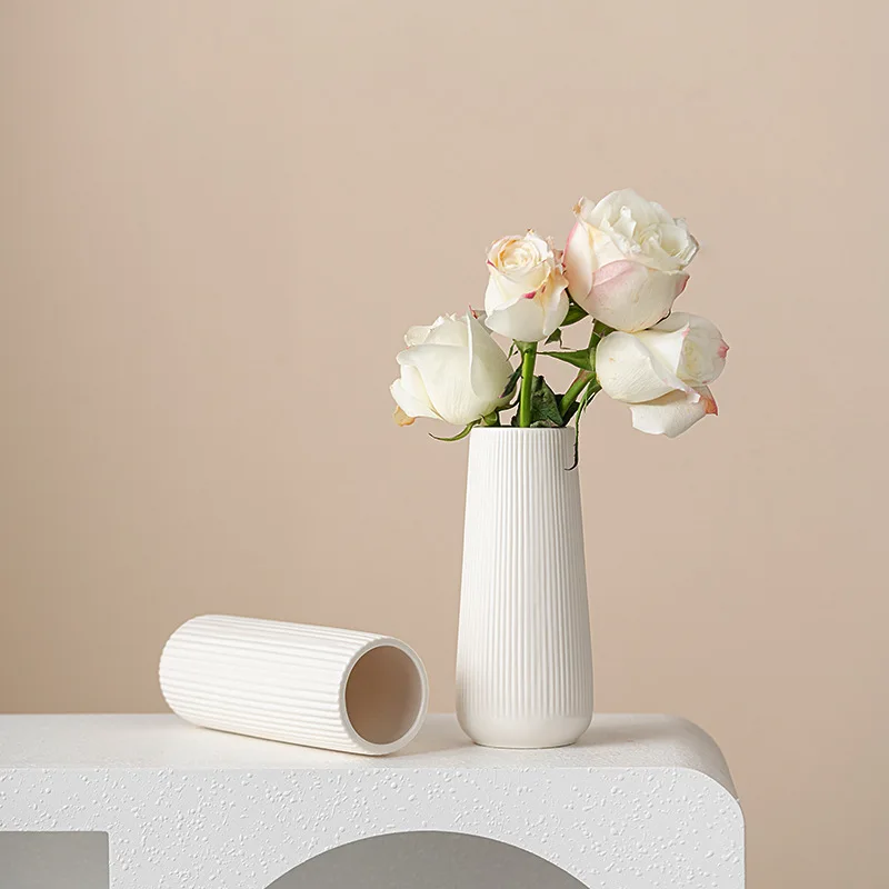 Elegant Nordic Durable Plastic Flower Vase Creative Art Ornament Flower Arrangement Home Living Room Desktop Decoration