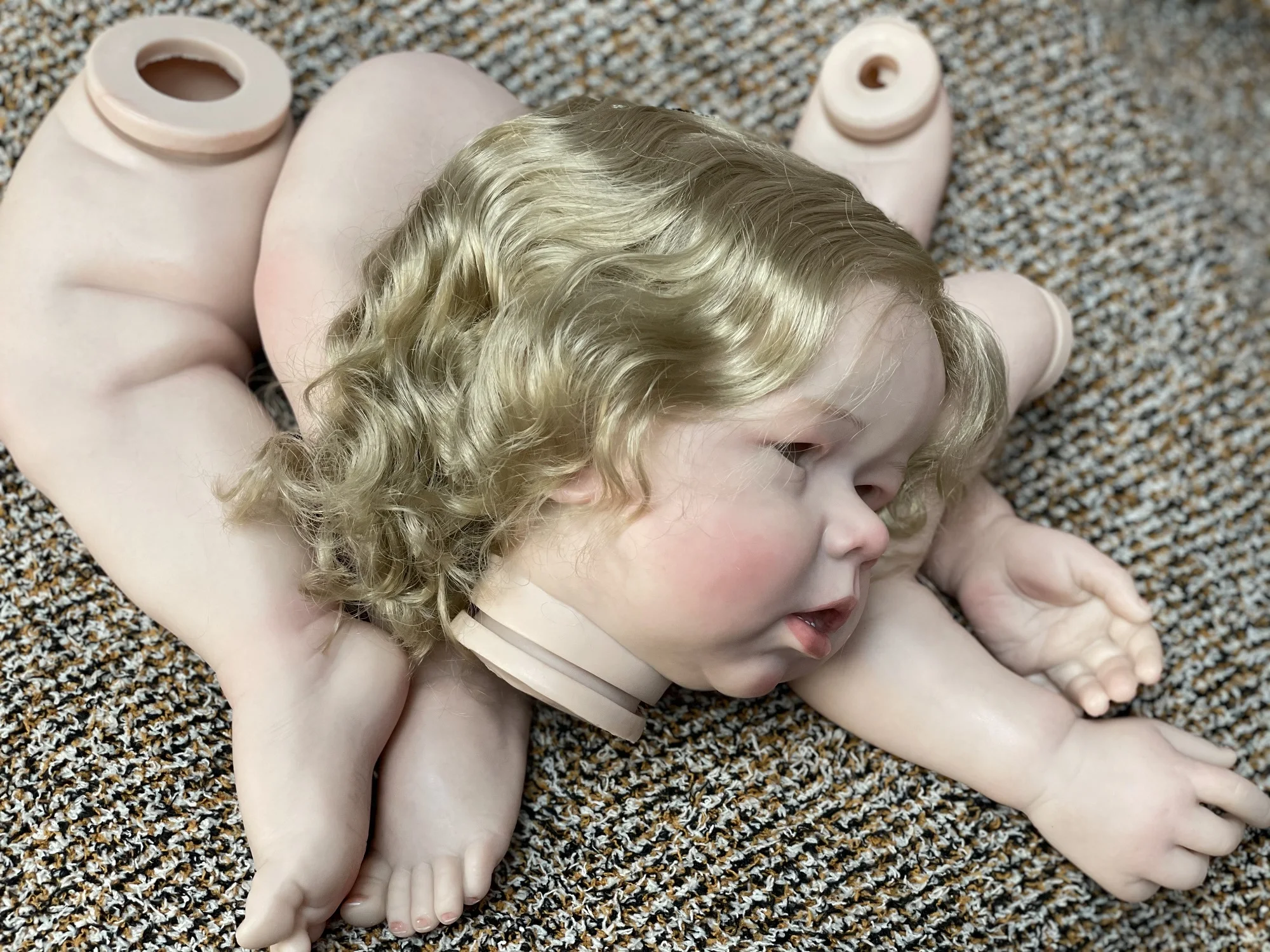 26Inch Unassembled Liam Reborn Doll Kits with Rooted Hair 3D Painted Skin Visible Veins Kits Lifelike Cute Bebe Reborn Dolls