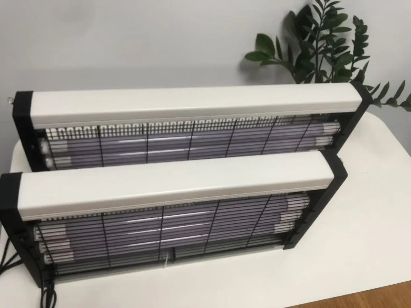 داخلي في الهواء الطلق LED قاتل الماموس الكهربائي القاتل مصباح المنزل التحفيز الضوئي كتم صاعق المادية البعوض قتل الحشرات فخ مصابيح