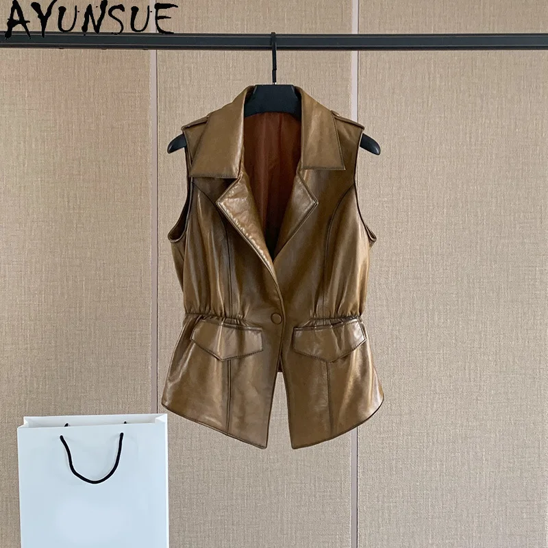 เสื้อกั๊กหนังแกะผู้หญิง AYUNSUE รุ่นใหม่ปี 2025 ดีไซน์เก๋ไก๋ ปกเสื้อแบบปกเชิ้ต ติดกระดุมเม็ดเดียว เสื้อผ้าแฟชั่นสำหรับผู้หญิง Ropa Mujer