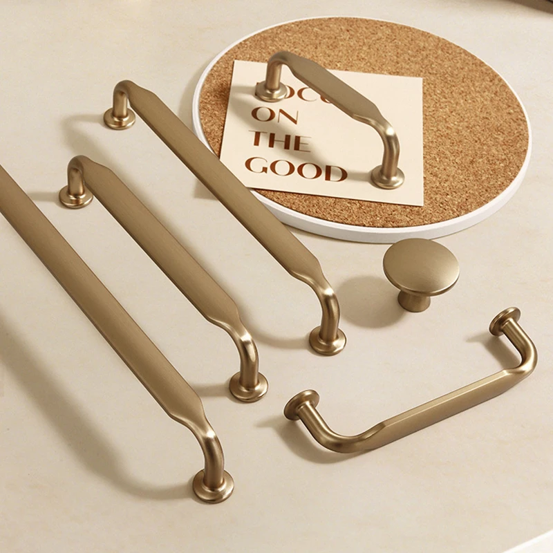 Champagne Gold Zinc Alloy Wardrobe Cabinet Door Handle Simple Design for Entryway Bookshelf Wine Cabinet Shoe Cabinet Small Size