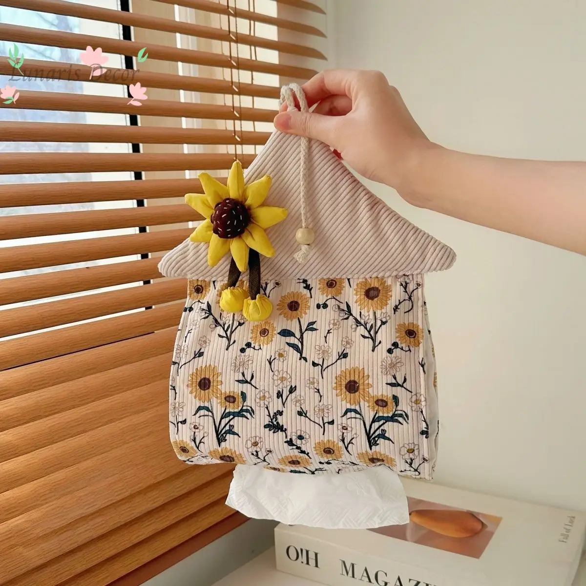 INS Wind Sunflower Fabric Tissue Box Hanging Car Seat Back Tissue Bag Hanging in the Bedroom