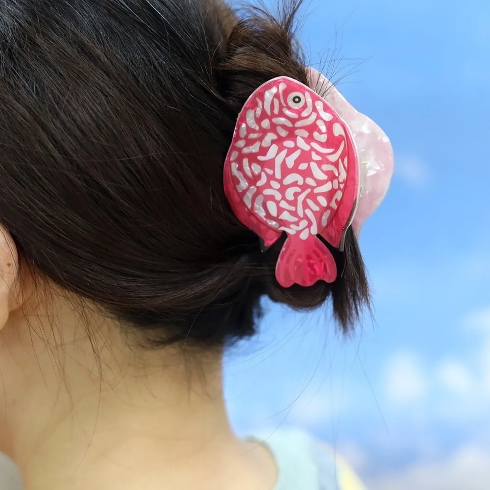 

Personalized Cartoon Fish Hair Claw Tropical Fish Ocean Series Large Shark Clip Headwear Contrast Color Acrylic Hair Claw Girls