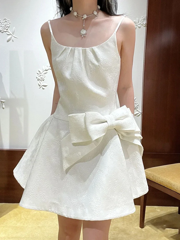 

Waist side bow halter dress temperament elegant jacquard fabric sleeveless women's dress 2025 summer new