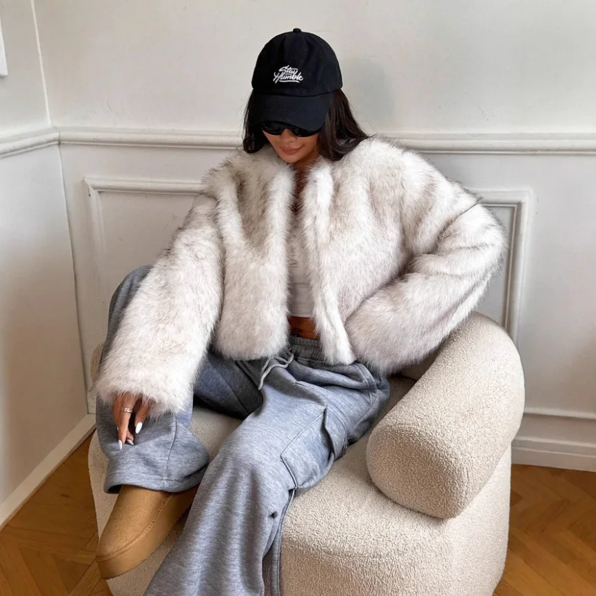 เสื้อแจ็คเก็ตขนเฟอร์เทียมสำหรับผู้หญิง KIDCRKJ รุ่น Winter พร้อมปกผ้าพันคอแบบสั้น เสื้อโค้ทขนเฟอร์เทียมไล่เฉดสีสำหรับผู้หญิง