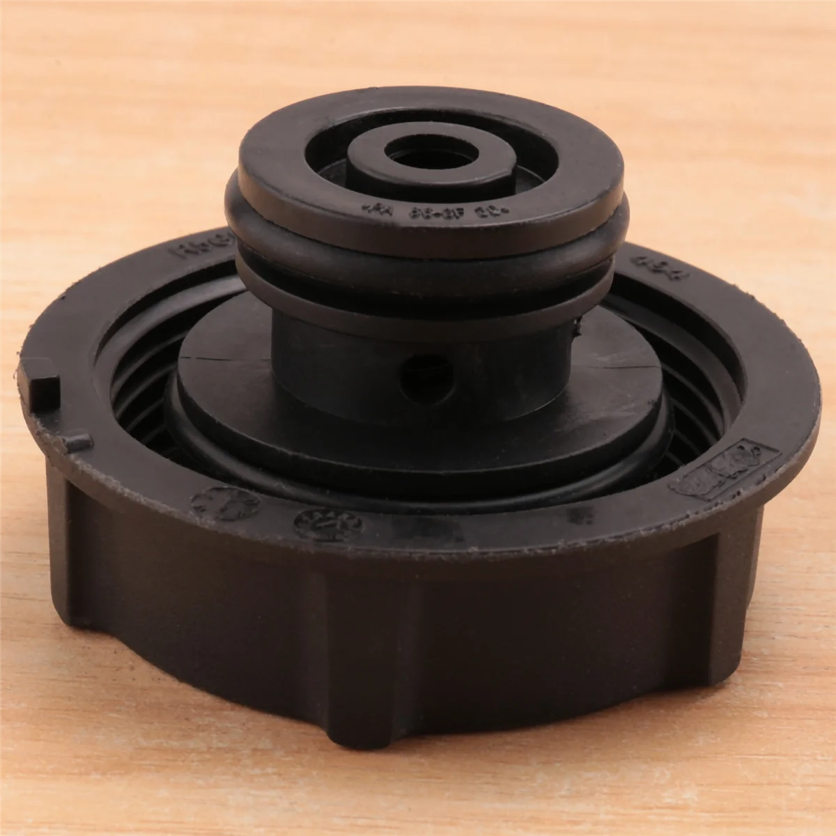 Tank/Radiator Cap for Ford/Focus/Fiesta/C-Max/Mondeo/Transit 1301104 3M5H-8100-AD