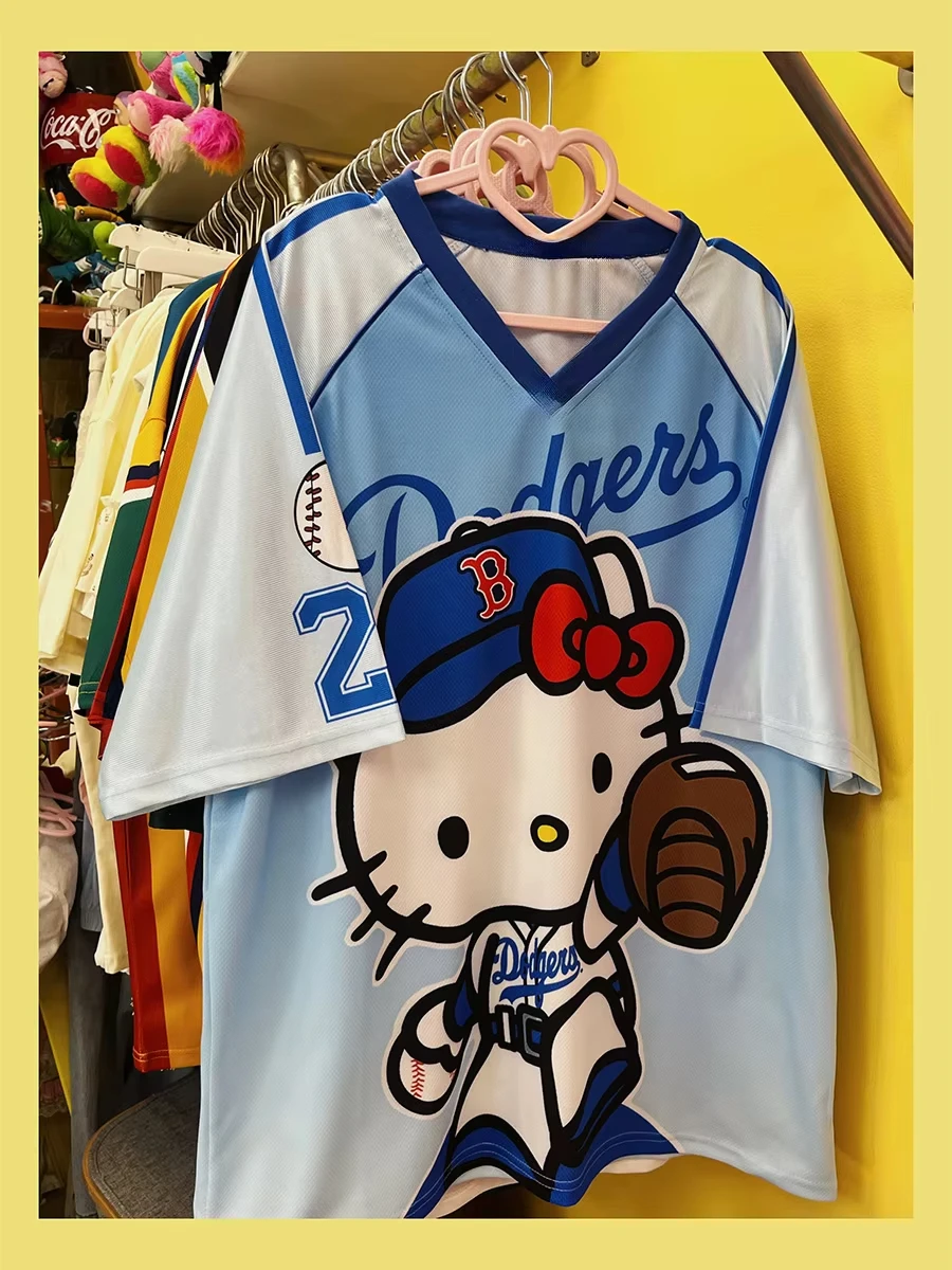 (DOMIO)Men Tshirt Sanrio HelloKitty Sportswear Tshirt Loose Casual Fashion Tshirt Kid Short Sleeve T-shirt Men Clothing Tshirt image 5