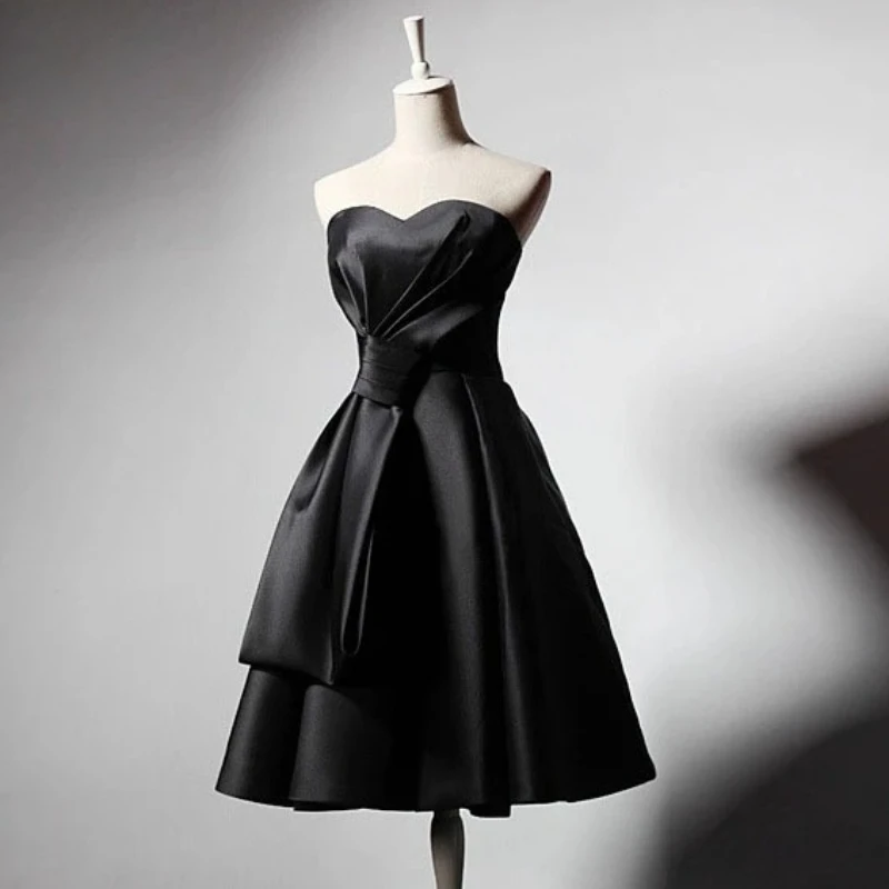 

New Sweetheart Strapless Satin Evening Dress Hepburn Style Small Black Dress Party knee-length Best friends group Evening gown