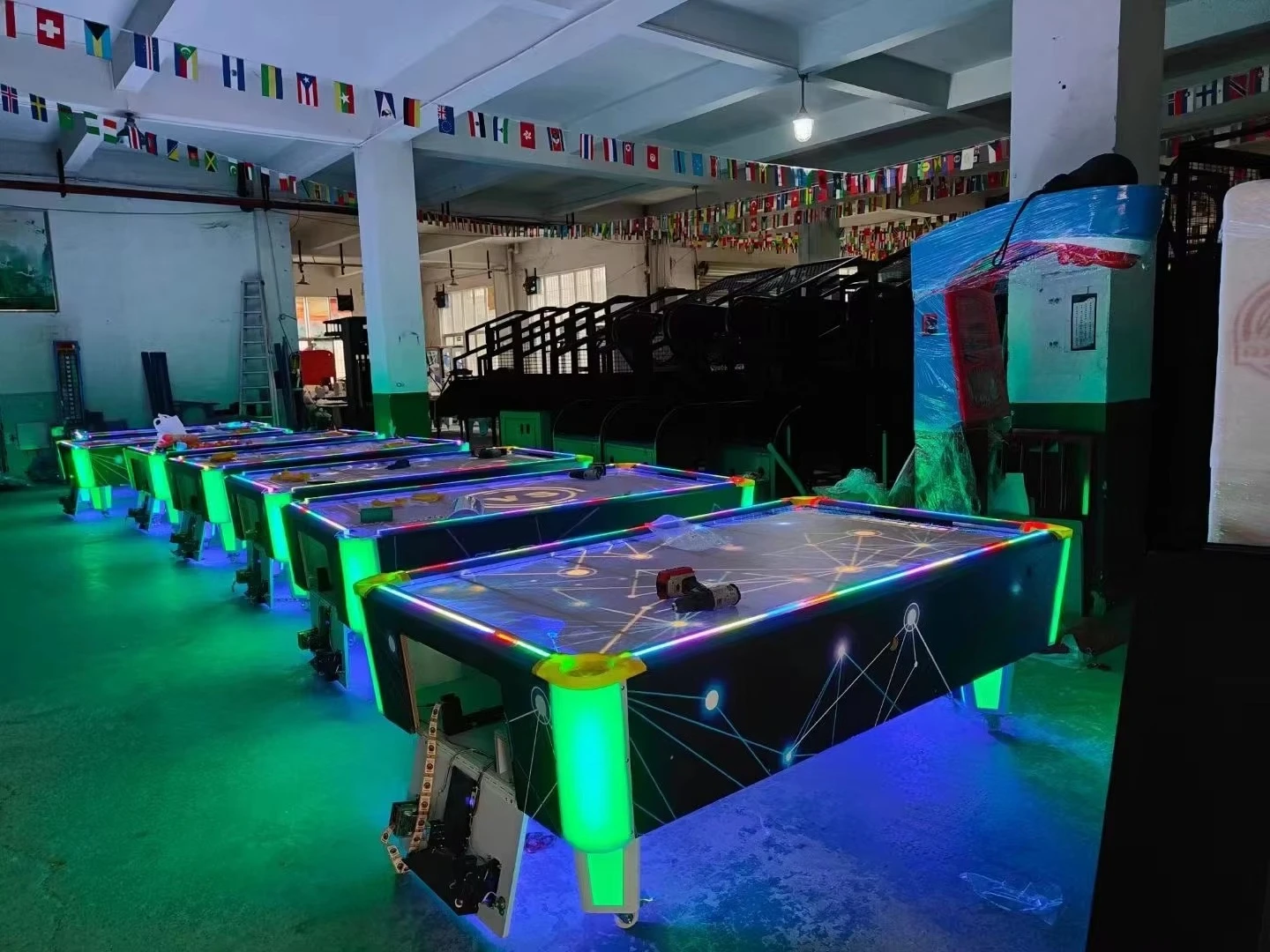 Air Hockey Table 2 Player CE Certified Coin Operated Electronic Score Arcade Game Home Play Indoor Wholesale Customized