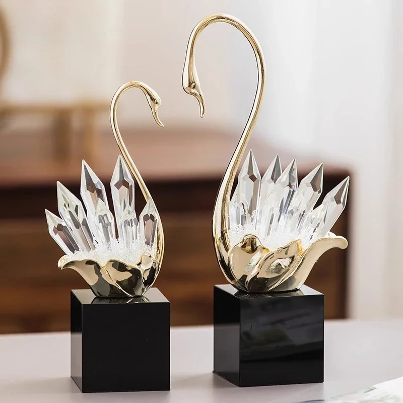 Creative Crystal Swan Ornament Light Luxury High-end Crystal Little Swan Housewarming Gift Living Room TV Cabinet Decoration