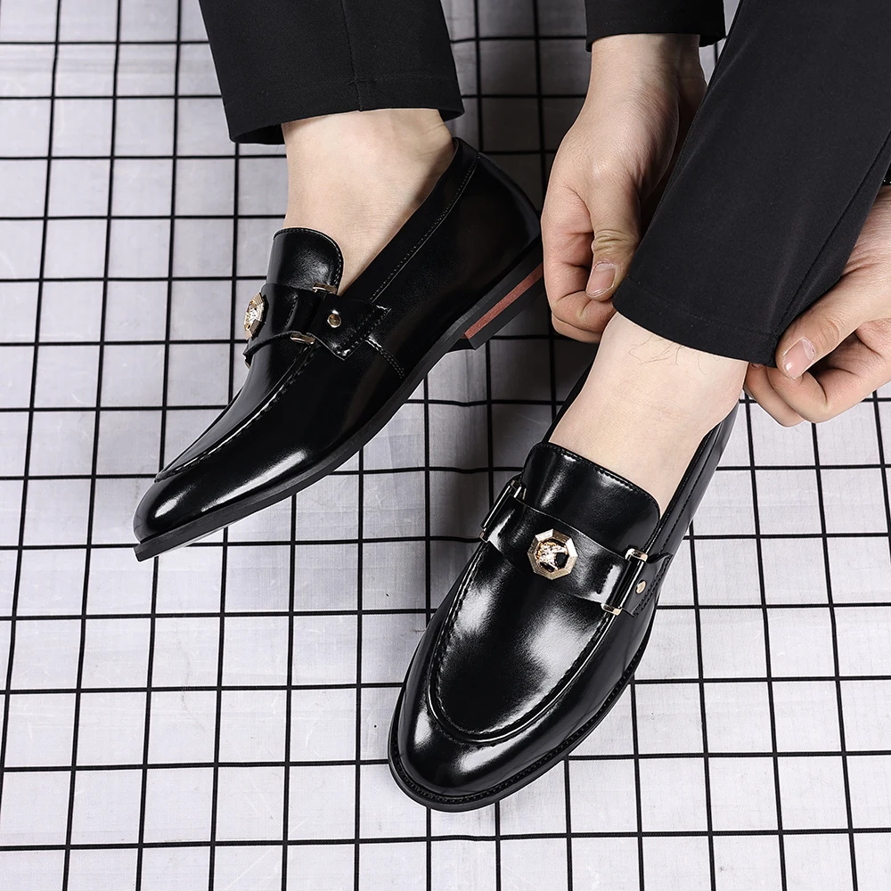 أحذية رسمية رجل فستان الزفاف أحذية خفيفة بدون كعب للرجل عادية الأعمال مكتب أحذية رجالي فاخرة مصمم Scarpe Uomo Eleganti Mocas