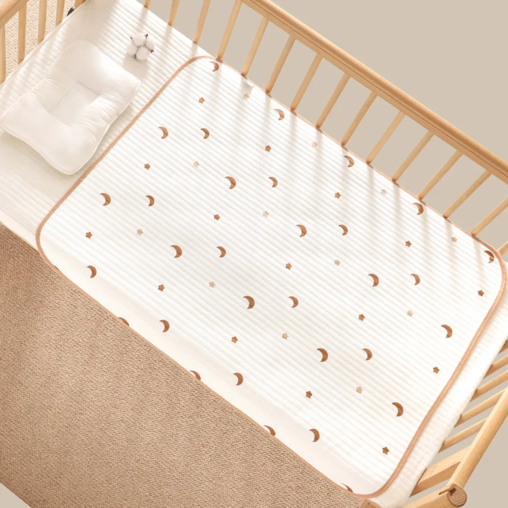 Cute Waterproof Mat Infant Diaper Mat Pure Cotton Toddler Changing Table Baby Nappy Changing Covers Breathable Urine Mat Travel