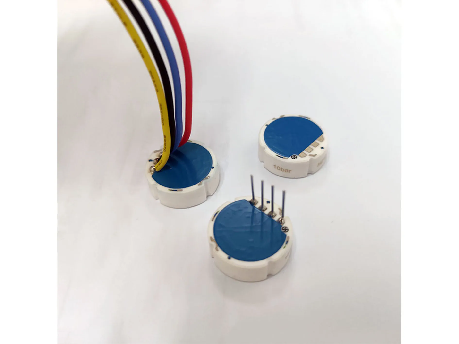 Ceramic pressure sensor chip