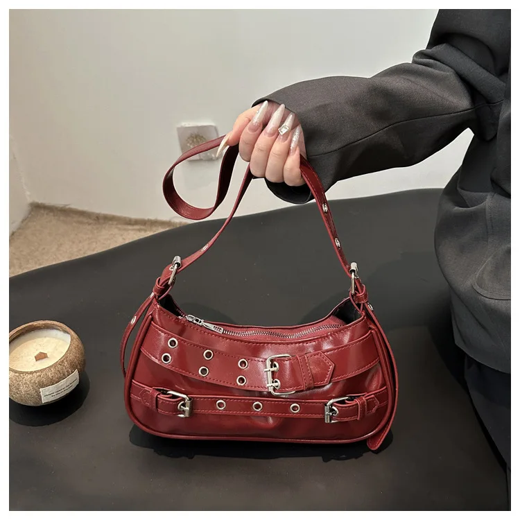 Schicke Y2K Damen-Unterarmtasche mit doppelter Gürtelschnalle, verstellbarem Riemen, trendige, punk-inspirierte Handtasche, für lässige Schultertasche. – Detail 23