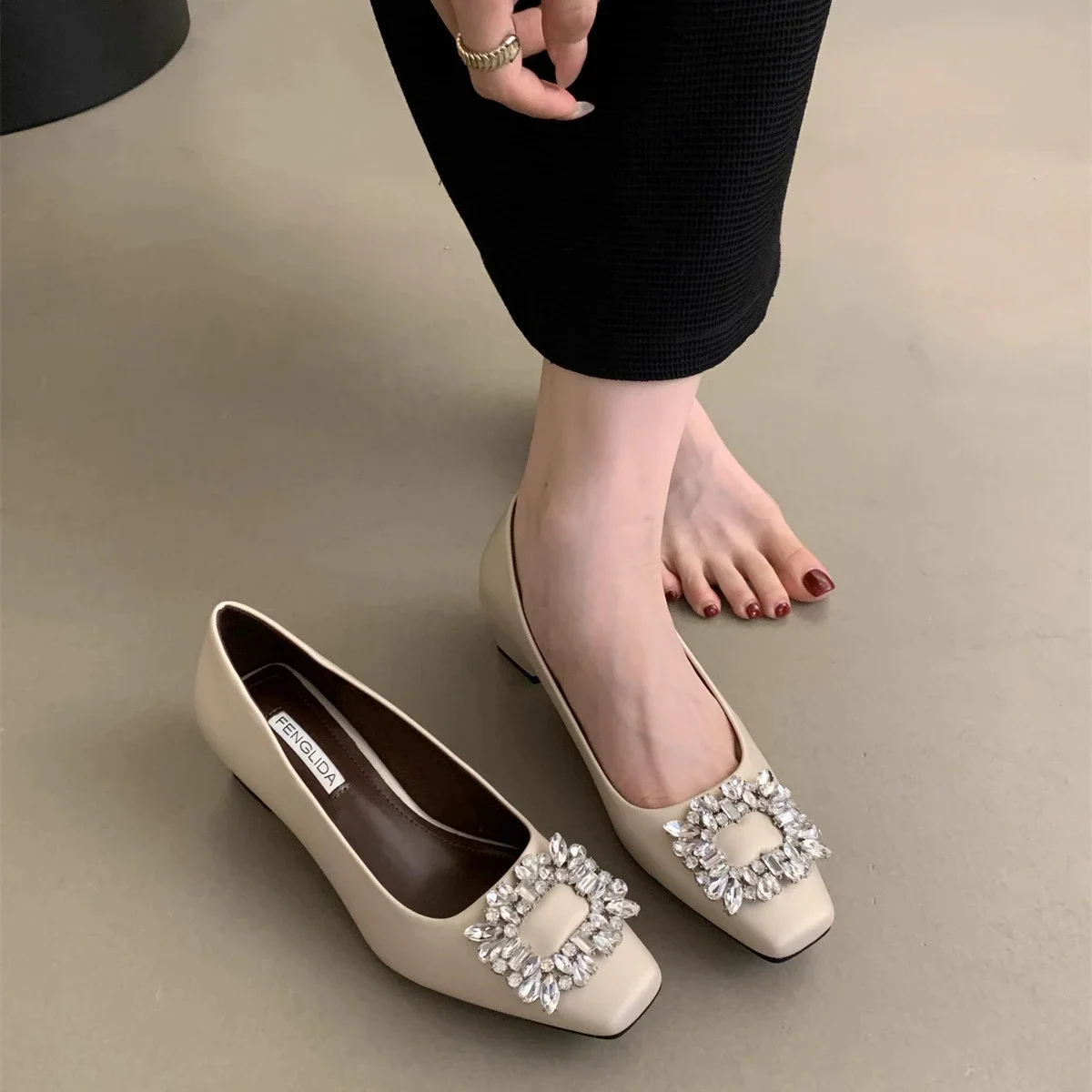 

2025 Summer New Slip on Women's Square Toe Med Heel Pumps Crystal Square Button Dress Professional Shoes for Office & Career