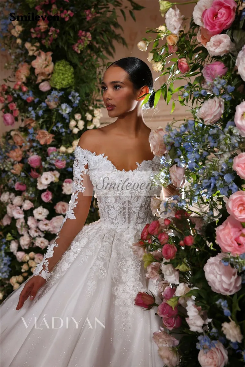 Smileven Long Sleeve Princess Wedding Dress Ball Gown Vintage Lace Bride Dress vestidos de novia Illusion Neck Ball Gowns