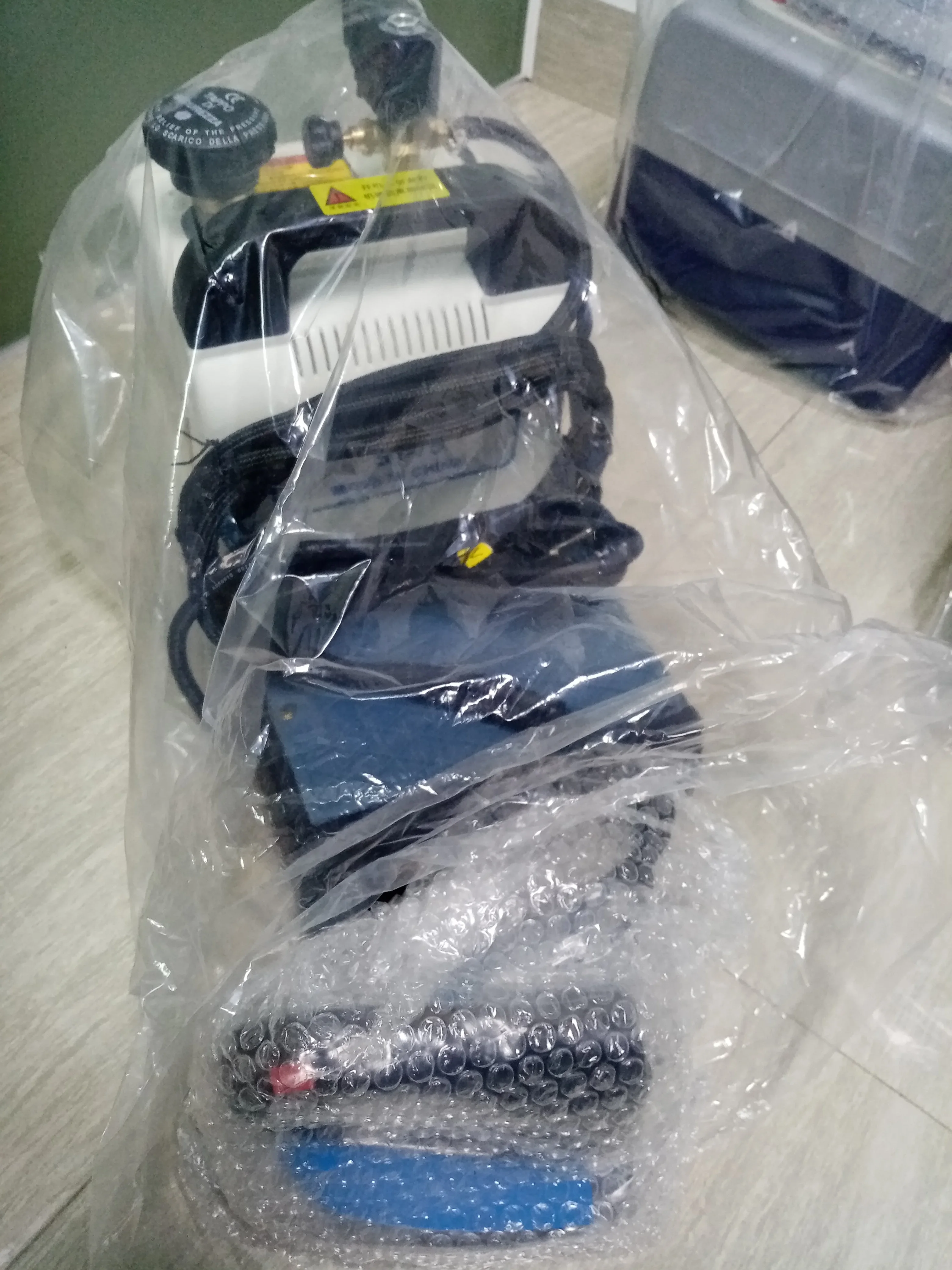 

Hous 2L boiler automatic steam iron