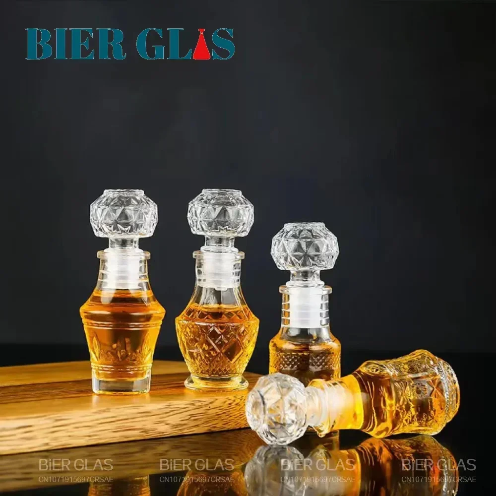 5 10 15 Pcs Whiskey Liquor Bottle 50ml Cute Glass Dispenser Mini Alcohol Guest Gift Wedding Decanter Wine Pot Shot Jars Bar Set