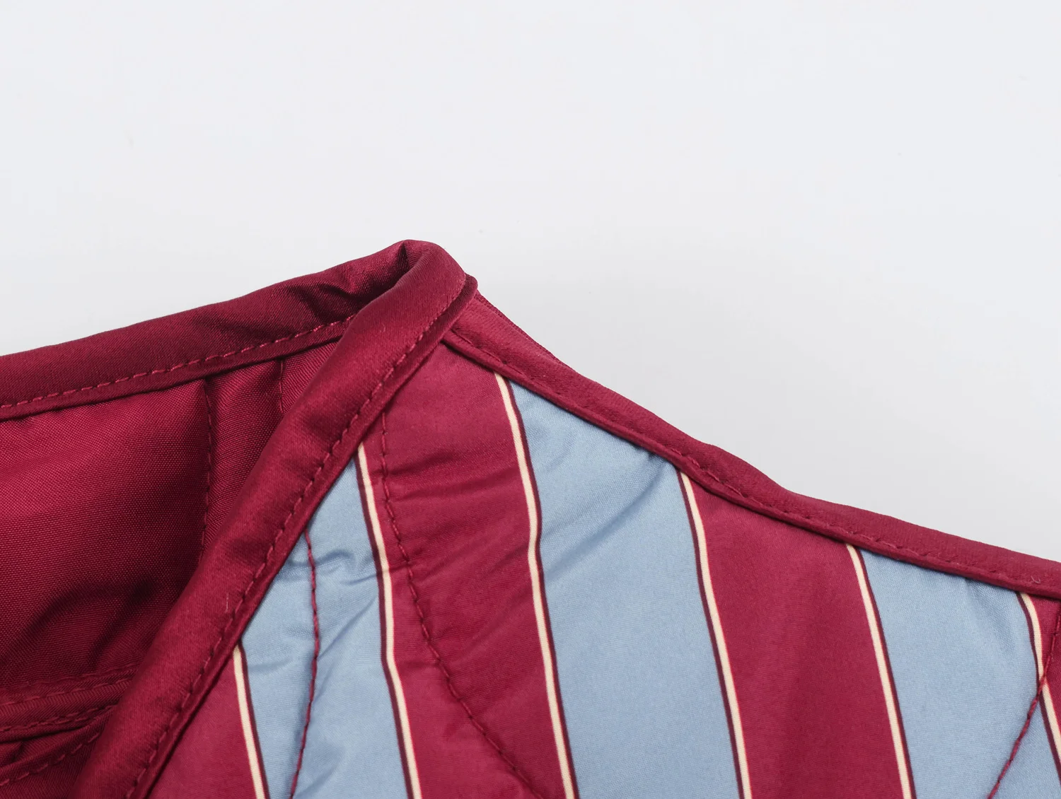 2026 Autumn Winter Women's Elegant Striped Warm Padded Parkas Coats Lady Vintage Chinese Knotted Buttons Loose Pocket Jackets