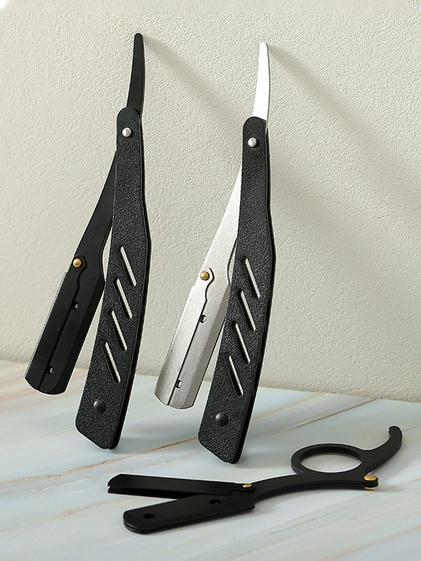 Manual Shaver for Men Barbershop Razor Stainless Steel Shank Is Easy To Use Safety Razor 1Pcs Shaving Razor with 10pcs Blades