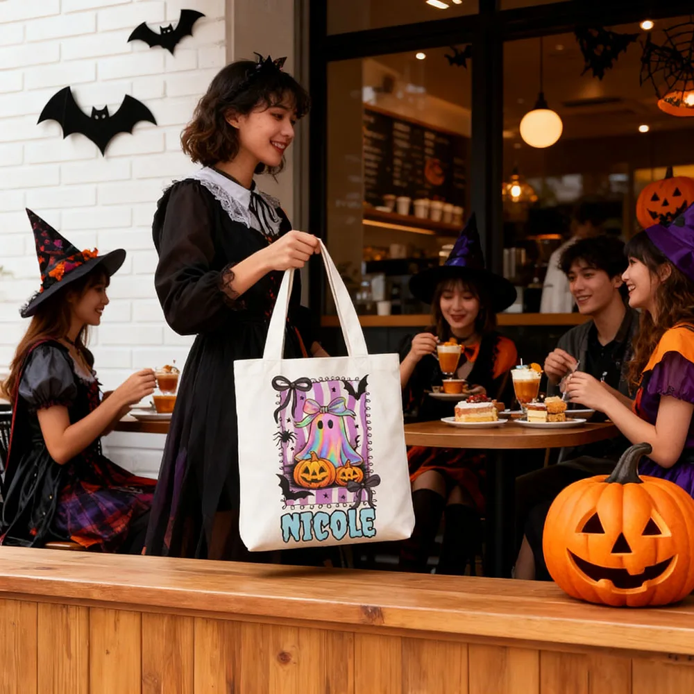 

Сумка-тоут на Хэллоуин с индивидуальным именем, персонализированная холщовая сумка с призрачным рисунком тыквы, детская сумка для конфет «Кошелек или жизнь», многоразовая прочная