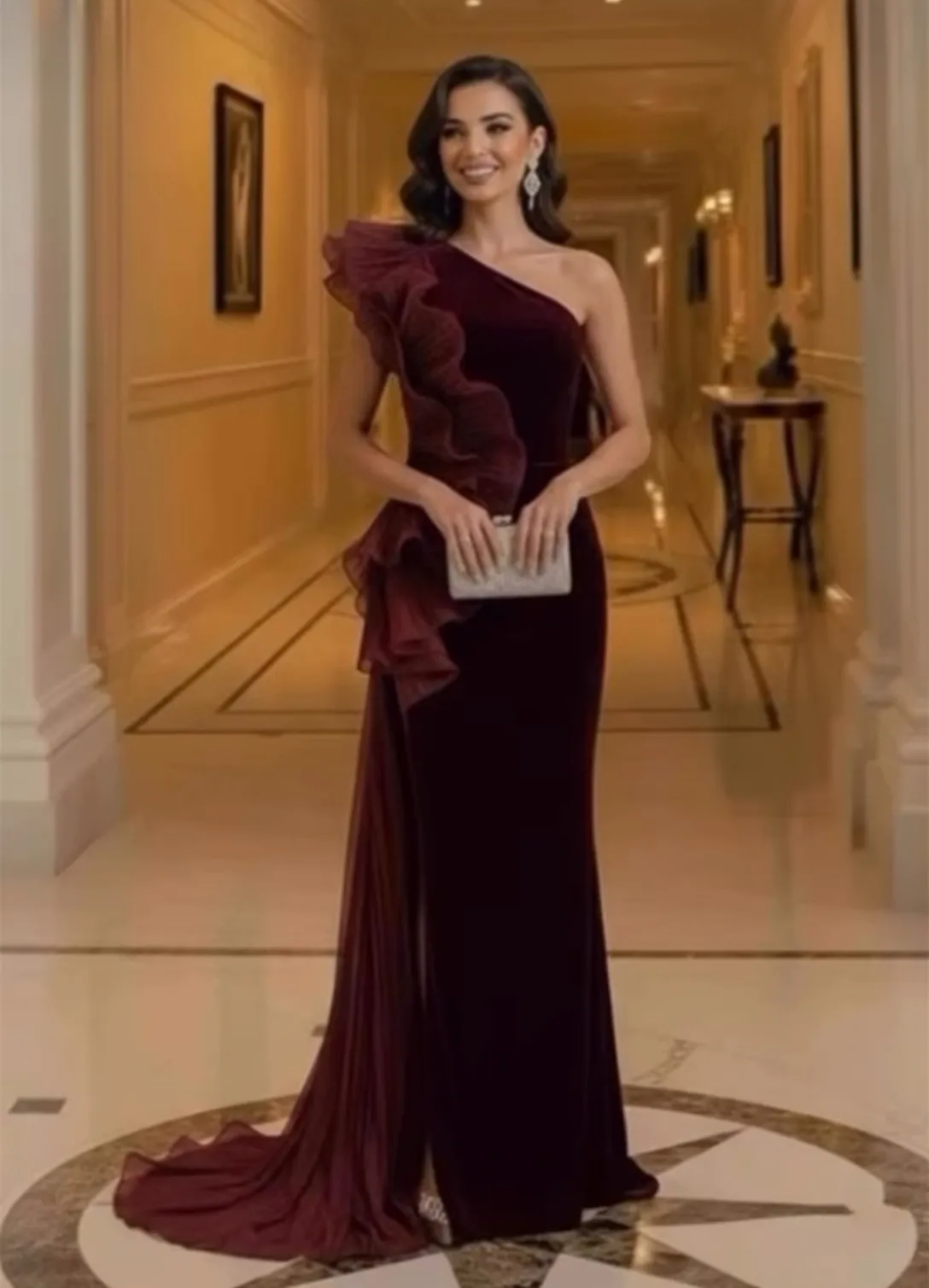 

Customized Long Velvet Evening Dresses Mermaid One Shoulder Ruffled فساتين سهرة Prom Dress for Women