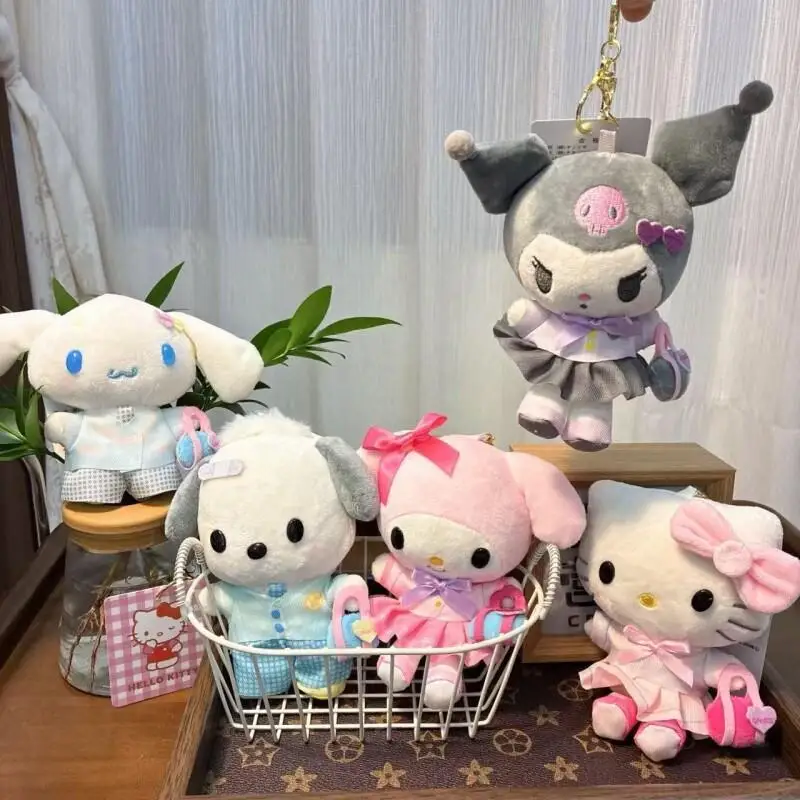 

Мягкий плюшевый брелок для подарка детям и женщинам, набор плюшевых брелоков Sanrio, плюшевый кулон, милый мультяшный плюшевый талисман для сумки