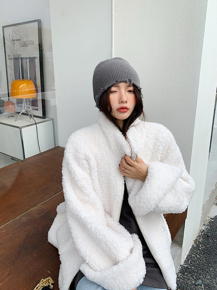 Jaqueta de Pele de Cordeiro Sweet Cool Sister, Nova Coleção Inverno 2024, Gola Alta, Versão Coreana, Veludo de Couro para Mulheres