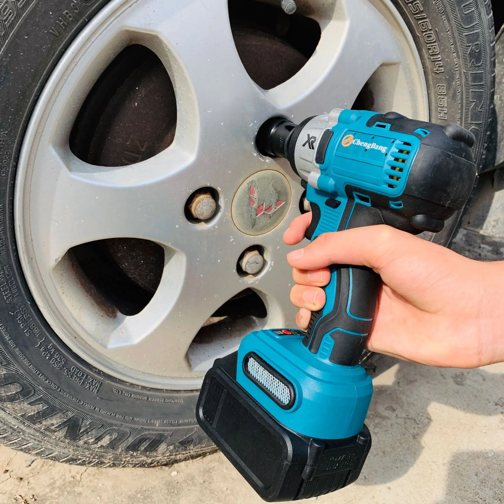 Wiederaufladbare Elektrowerkzeuge-Sets, bürstenloser Winkelschleifer, Hammerbohrer, Kettensäge, Gebläse, Schraubenschlüssel, elektrischer Ventilator, Kombinationswerkzeug-Set