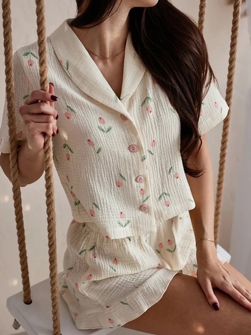 

Marthaqiqi Cotton Ladies Nightwear Set Turn-Down Collar Pajamas Crop Top Sleepwear Short Sleeve Sleepwear Shorts Nightgowns Suit