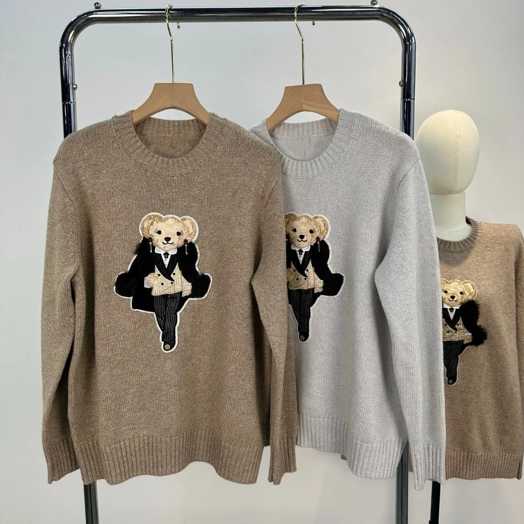 

2025 Autumn/Winter RL New Heavy Industry Cashmere Warm Cartoon Bear Round Neck College Age Reducing Sweater for Women
