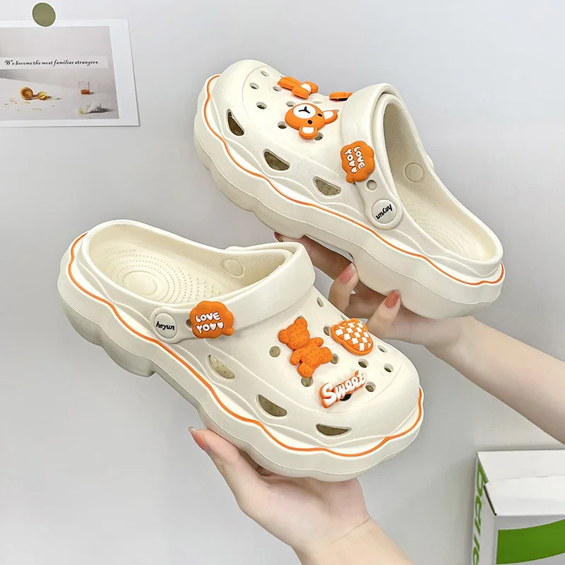 Women Sandals 2024 New Arrival Cute Clogs Fashion Street Beach Slides Height Increasing Slippers For Girls  Eva Slippers  beach