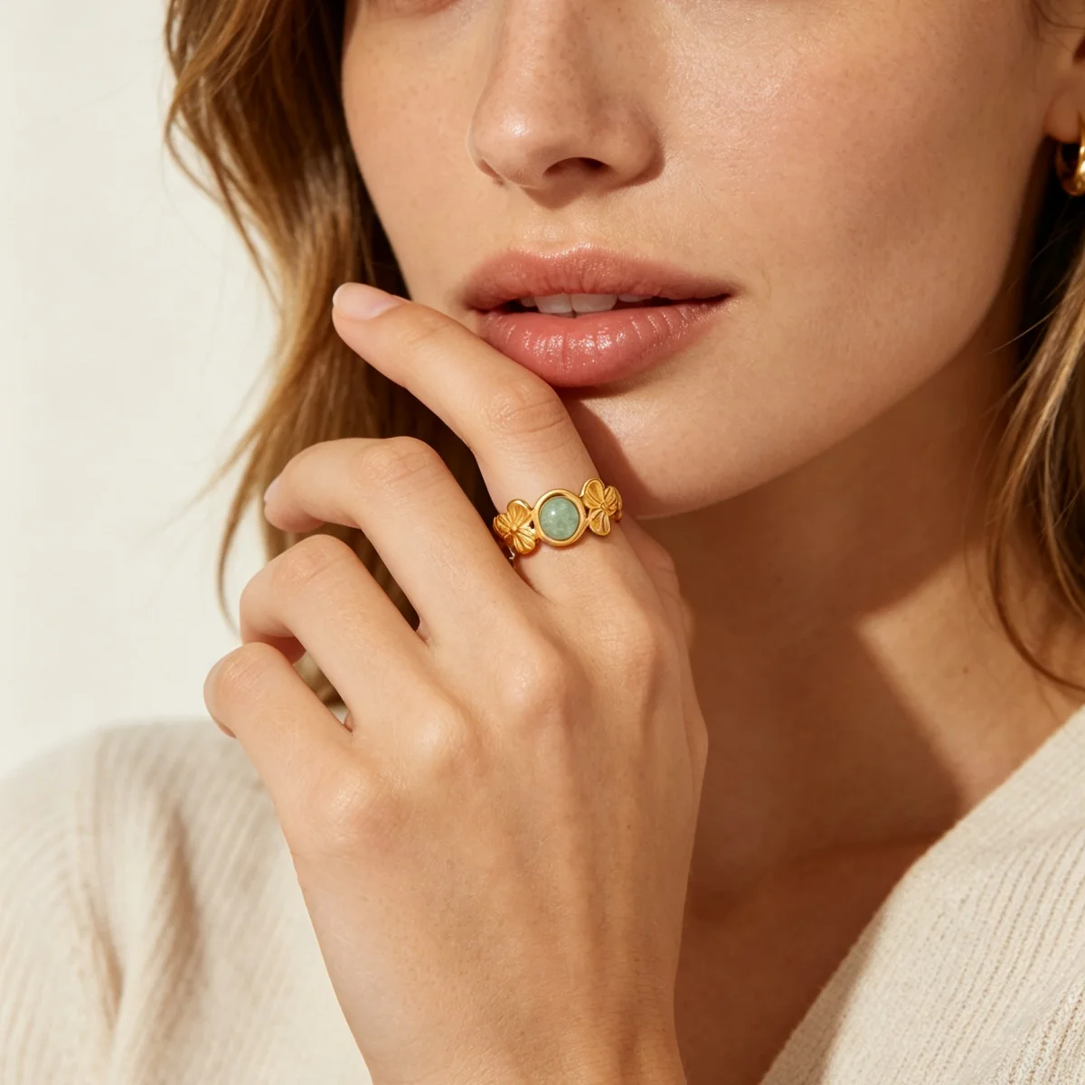 Vintage-Blumenring mit grünem Stein, offener Ring für Damen, Edelstahl, goldfarben, Imitation von Jade, verstellbarer Ring, ästhetischer chinesischer Schmuck. – Detail 7