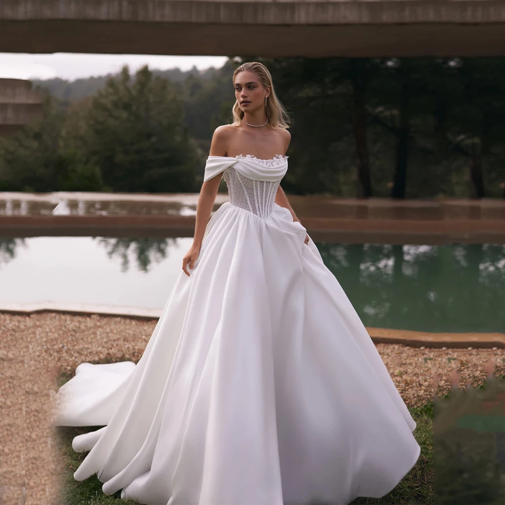 

Customized Elegant Backless Long Wedding Dresses Satin Off Shoulder A-Line Strapless Brides Dress Women Vestidos De Novias 2025