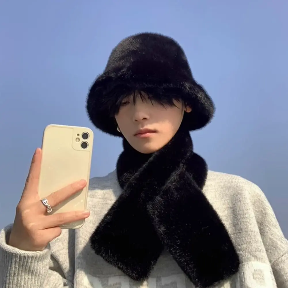 Moda inverno autunno cappelli a secchiello in pelliccia sintetica antivento addensare cappello da uomo sciarpa all'aperto soffice sciarpa calda maschile