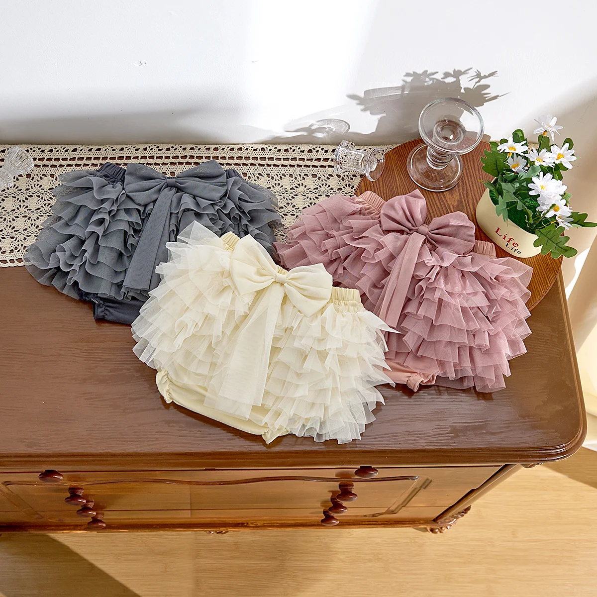 

Summer girls' shorts, tulle, bow, baby girls' triangle shorts