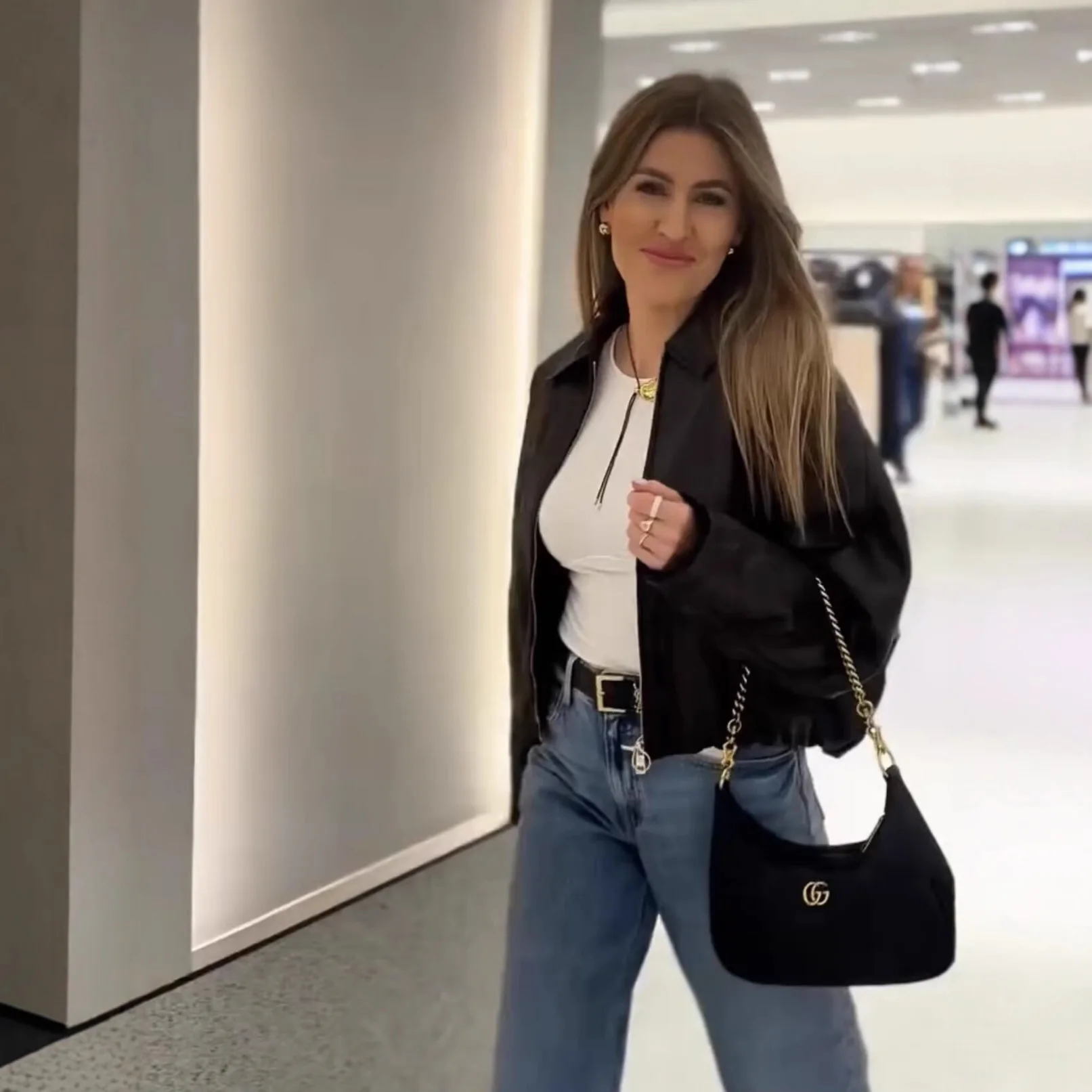 

Autumn 2025 Regular Sleeve Length Long Single Button Closure Pure Color Zipper Puffy Women's Jacket Outerwear Street Style