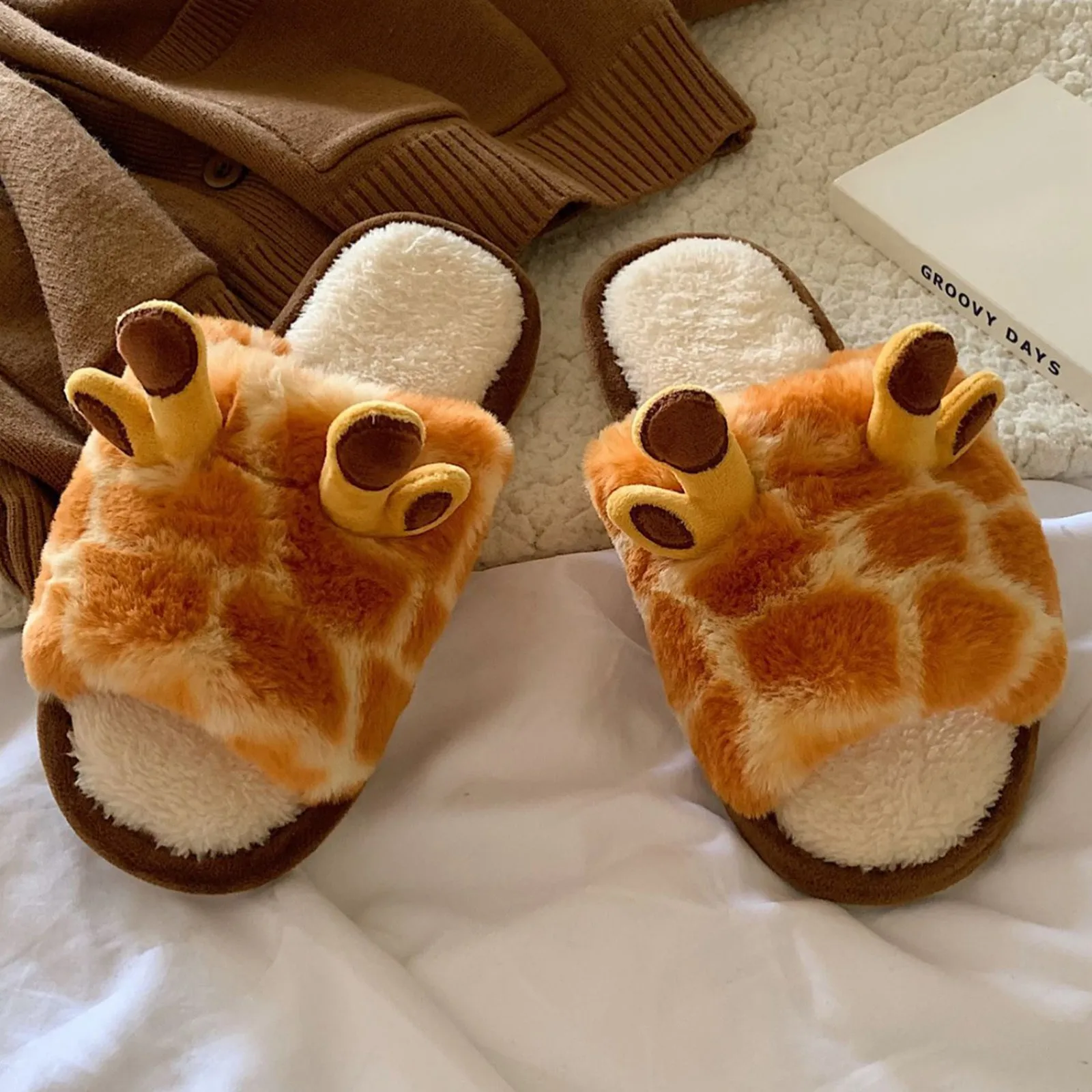 2024 Cartoon Giraffe Fluffy Fur Slippers Women Winter Warm Plush Slippers Home Indoor Shoes Non Slip Comfy Furry Lovely Slides