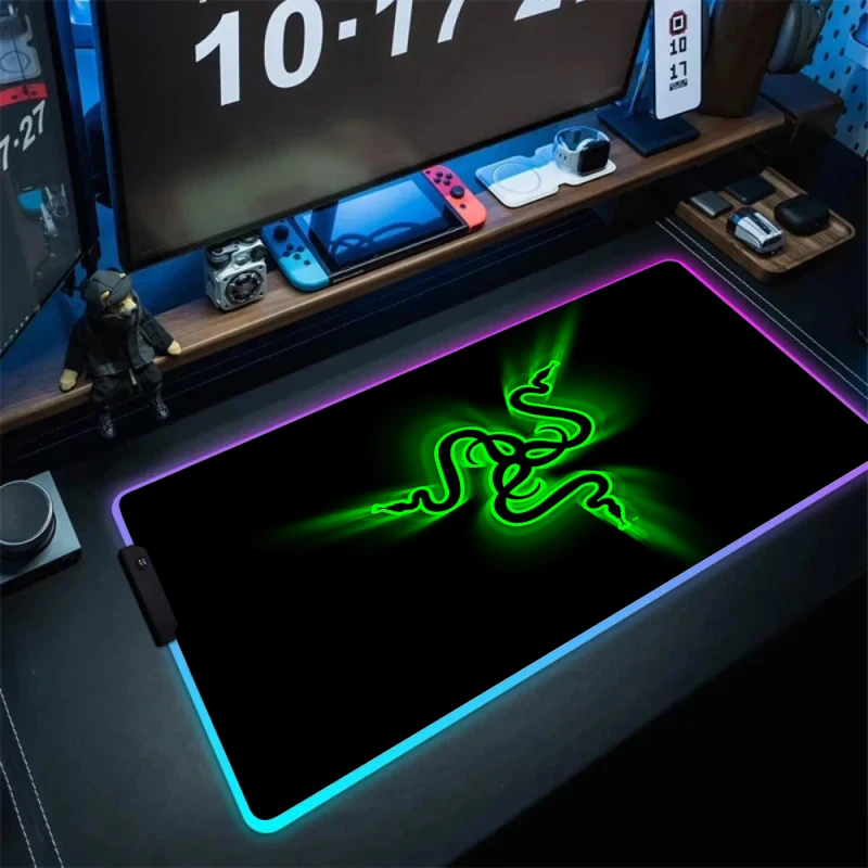 R-Razer Mouse Pad RGB Pc Accessories LED Gaming Mousepad Desk Mat E-sport Table Protector Neon Keyboard Mat Backlit Carpet Rug